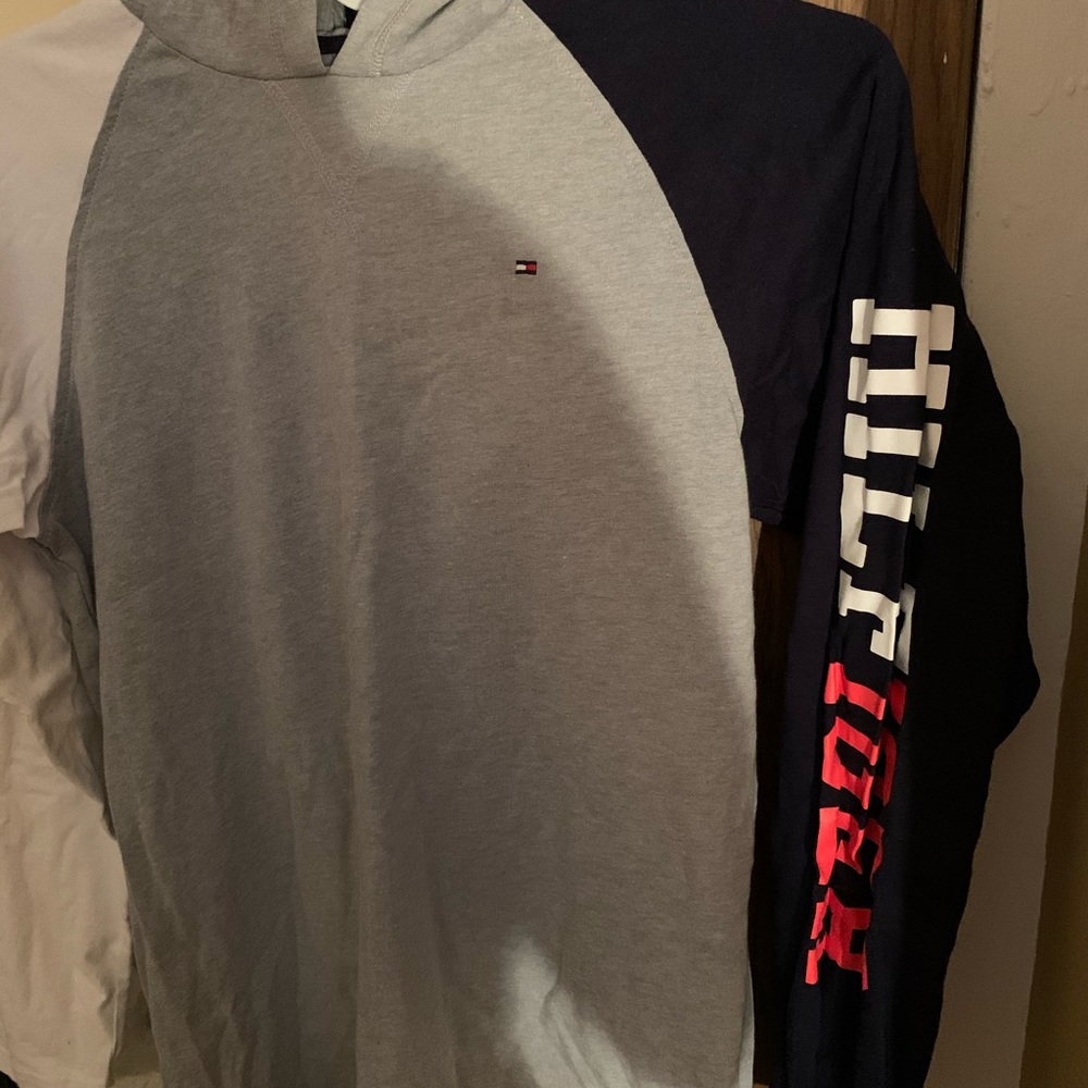 TOMMY HILFIGER LONG SLEEVE PULL OVER